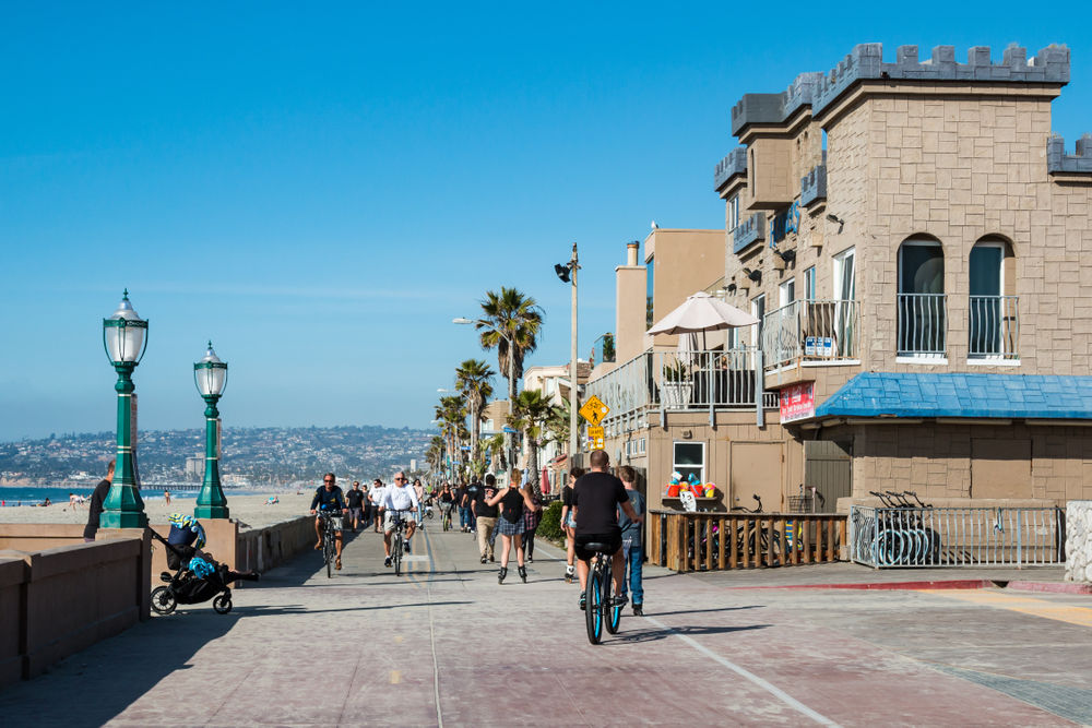 San Diego Bike Rentals is the go-to destination for bike rentals in Pacific Beach, standing out for numerous reasons. Their comprehensive services guarantee a delightful beach experience for everyone. Join us in this blog post as we explore the best place to rent bikes in Pacific Beach.