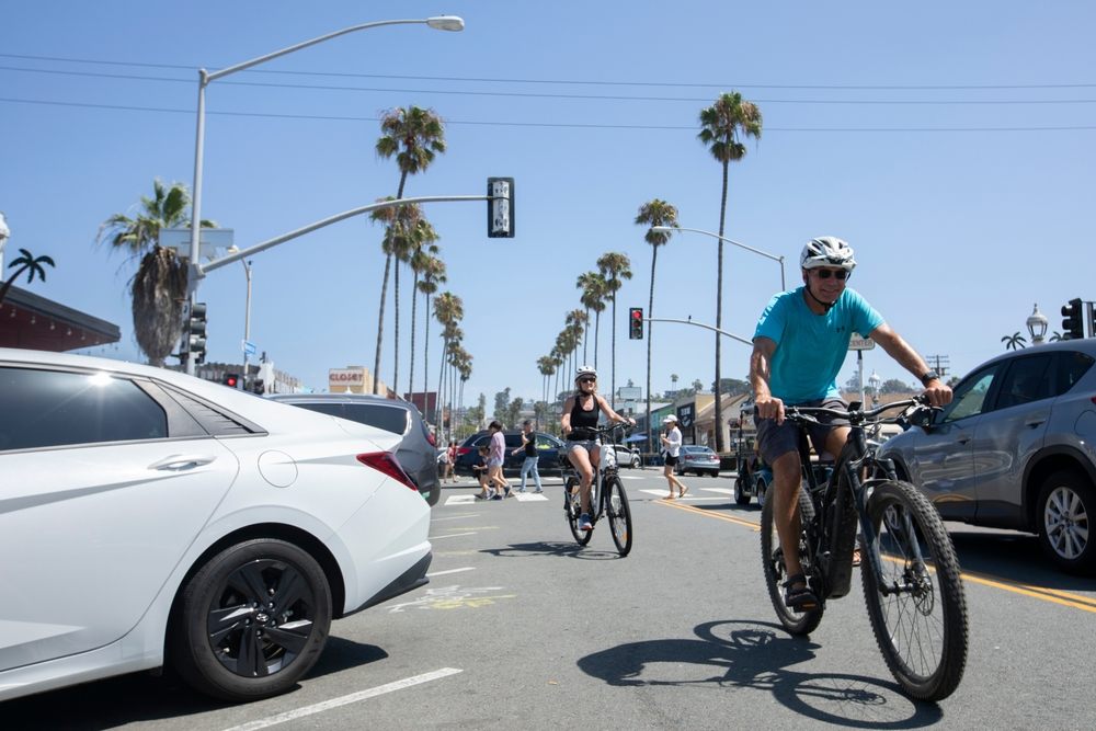 How to Ride San Diego Bike Paths Safely With Your Rental Bike